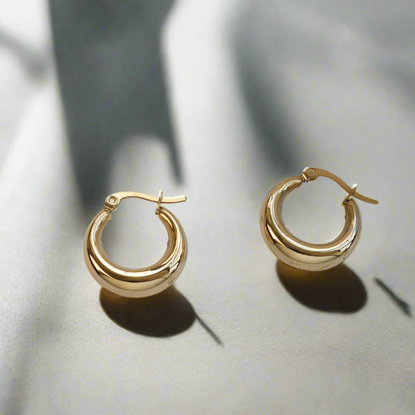 Scaly croissant earrings