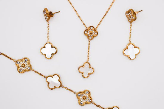 White van cleef sets